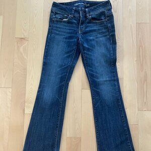 American Eagle Original Bootcut Jeans Size 2